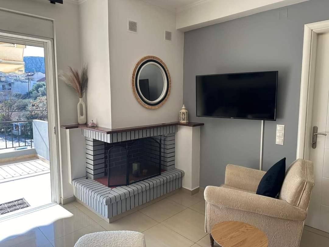 Chrysa's Luxury Apt. View Of Palamidi * Nafplio
