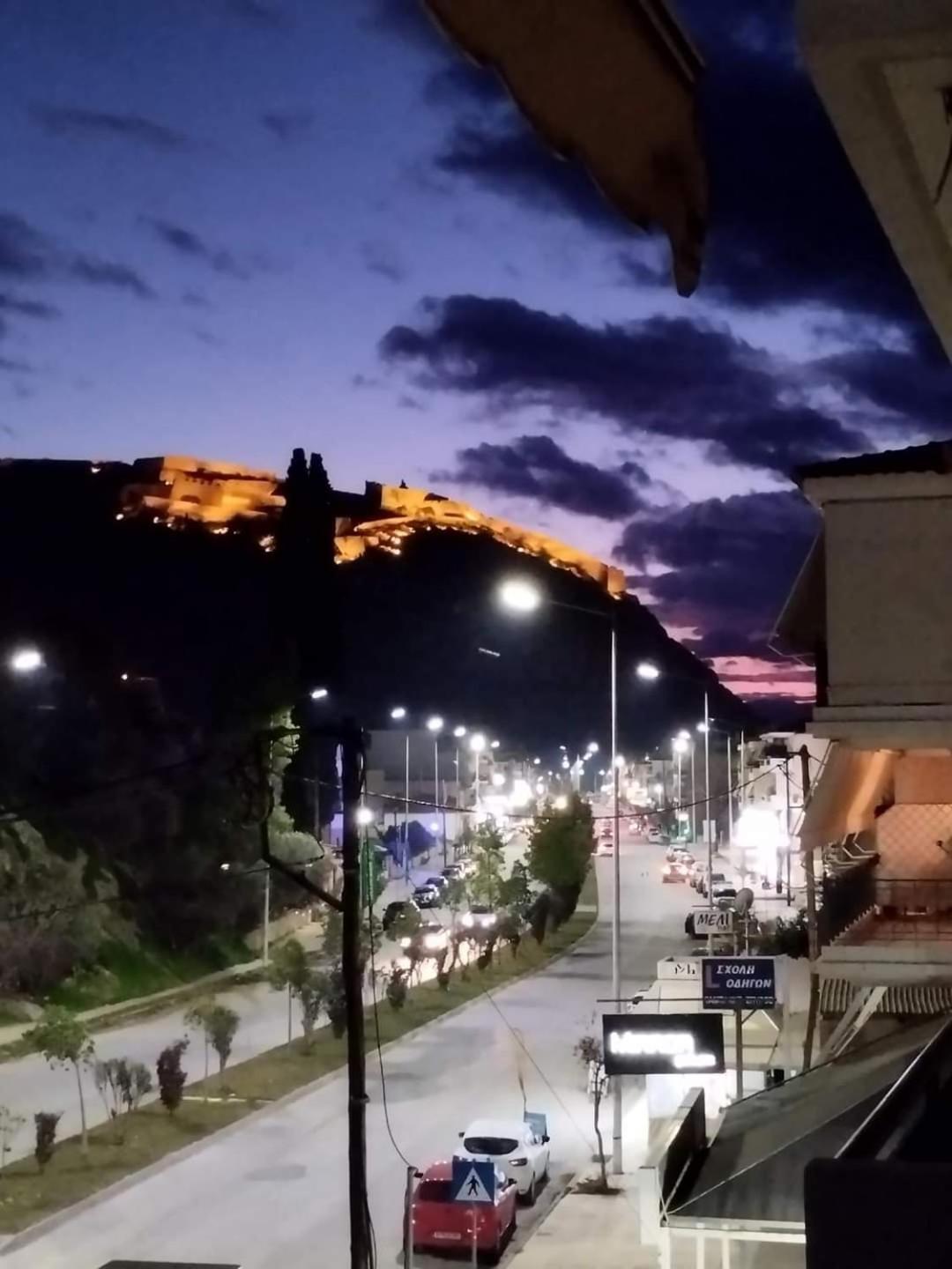 Chrysa's Luxury Apt. View Of Palamidi