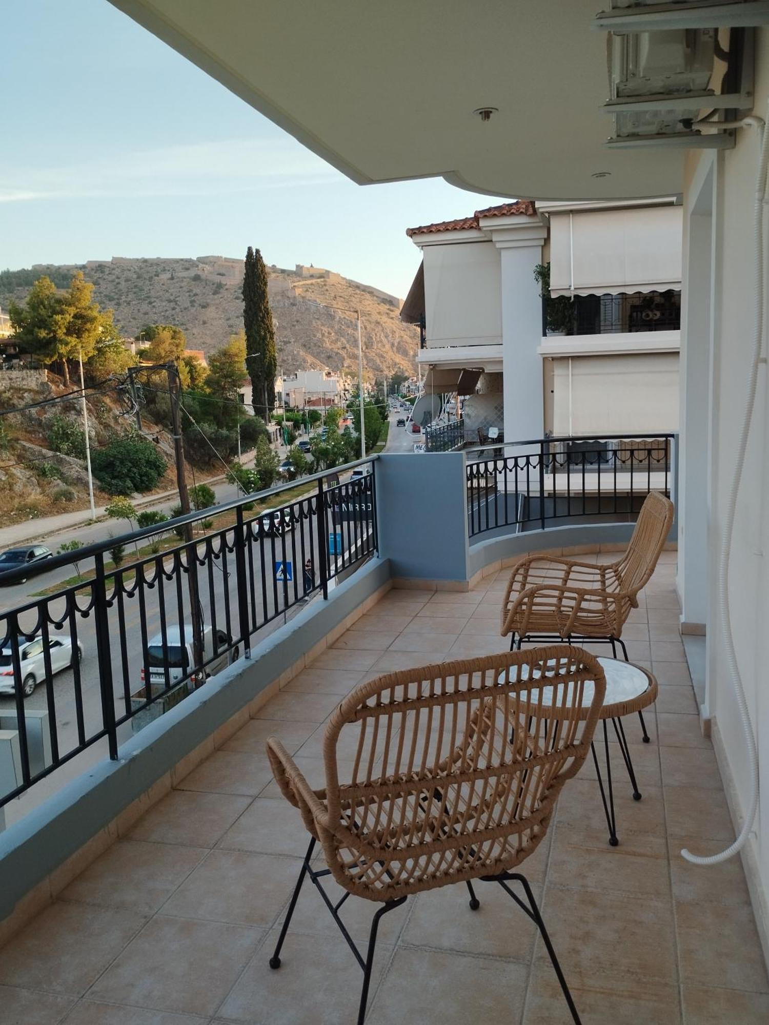 Chrysa's Luxury Apt. View Of Palamidi *